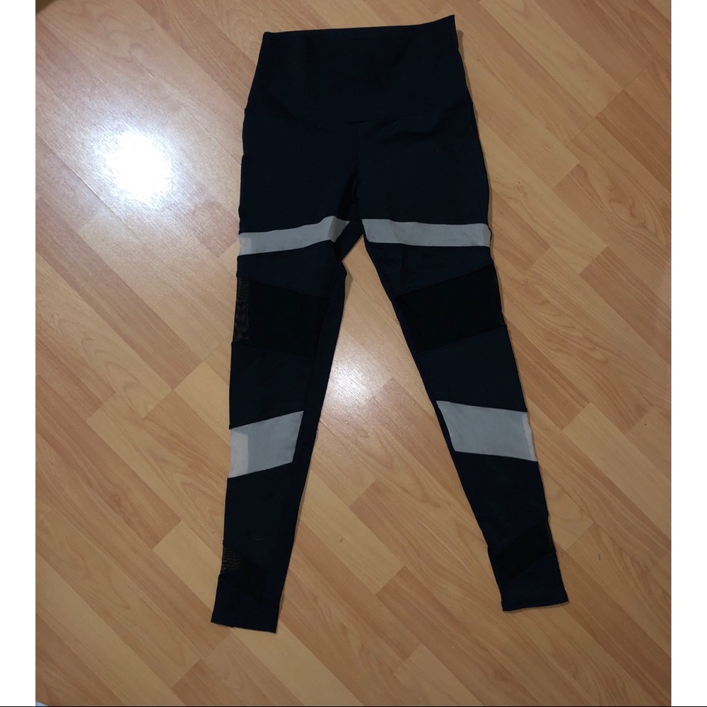 Onzie double mesh leggings SOLD OUT